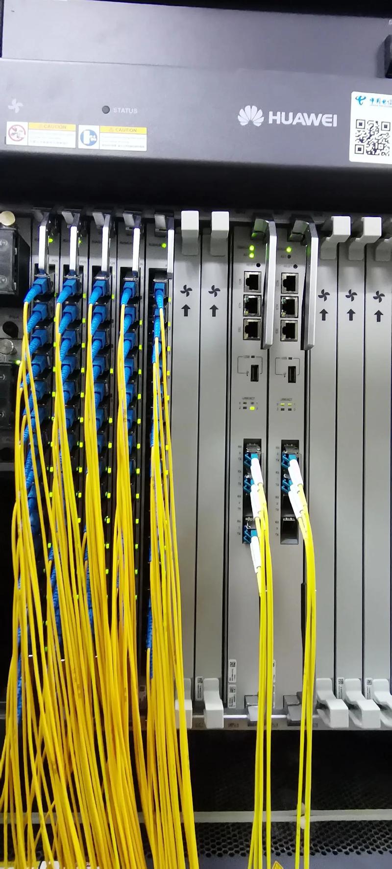 智能化弱電工程助力解放路高效運轉——施工現場實拍與專業(yè)服務解析